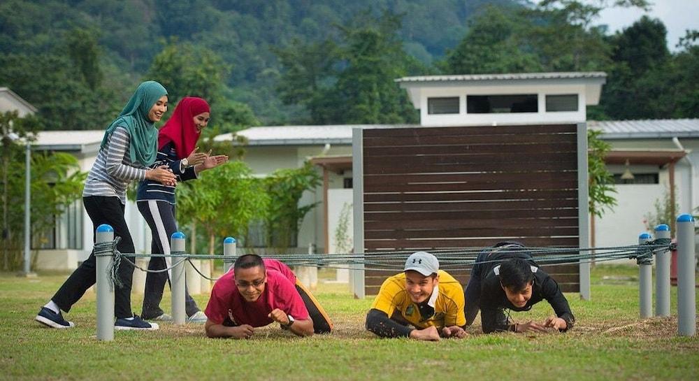 Erya By Suria Hot Spring Bentong Hotel Buitenkant foto
