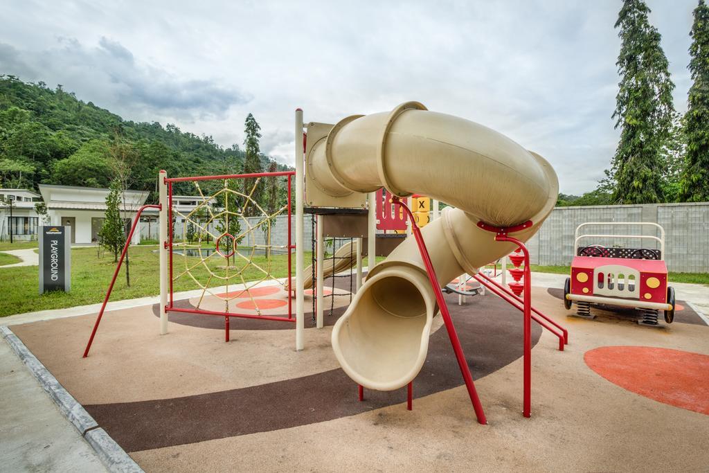 Erya By Suria Hot Spring Bentong Hotel Buitenkant foto