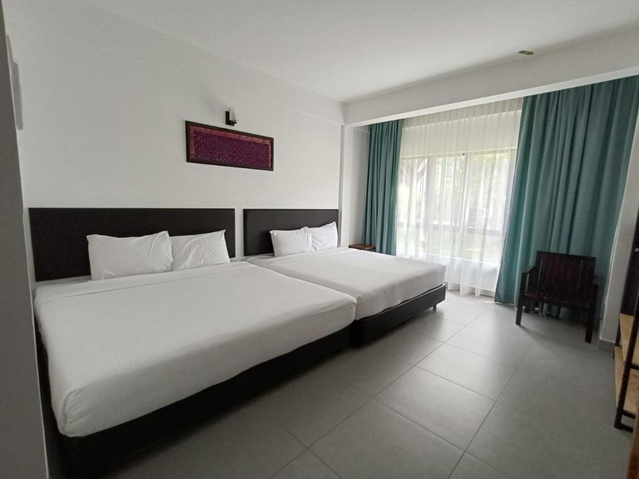 Erya By Suria Hot Spring Bentong Hotel Buitenkant foto