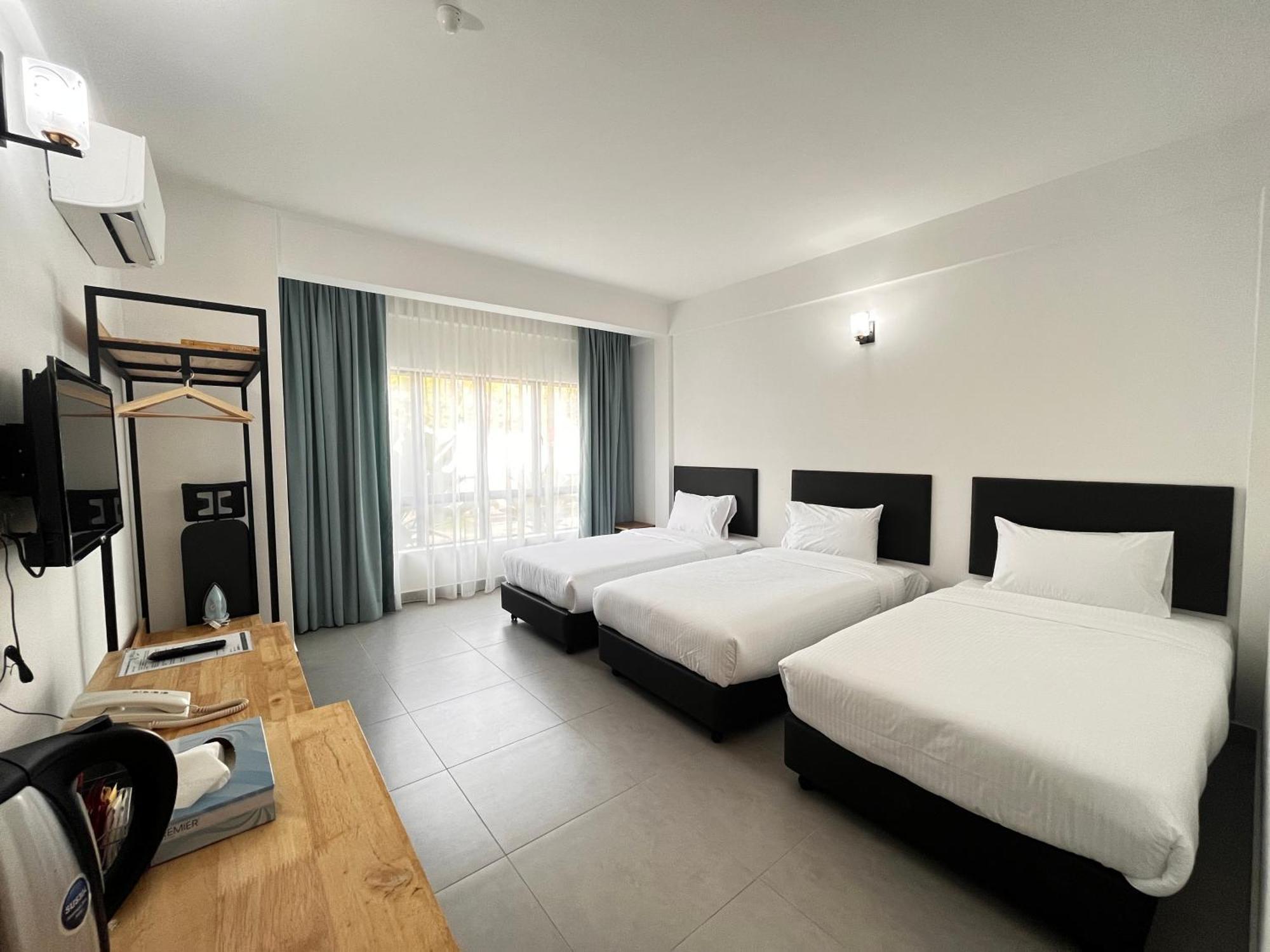 Erya By Suria Hot Spring Bentong Hotel Buitenkant foto
