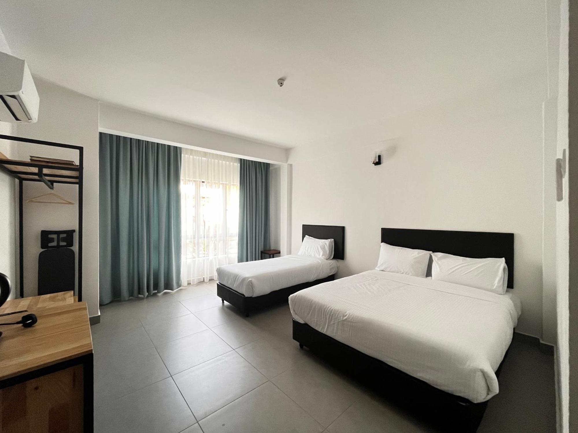 Erya By Suria Hot Spring Bentong Hotel Buitenkant foto