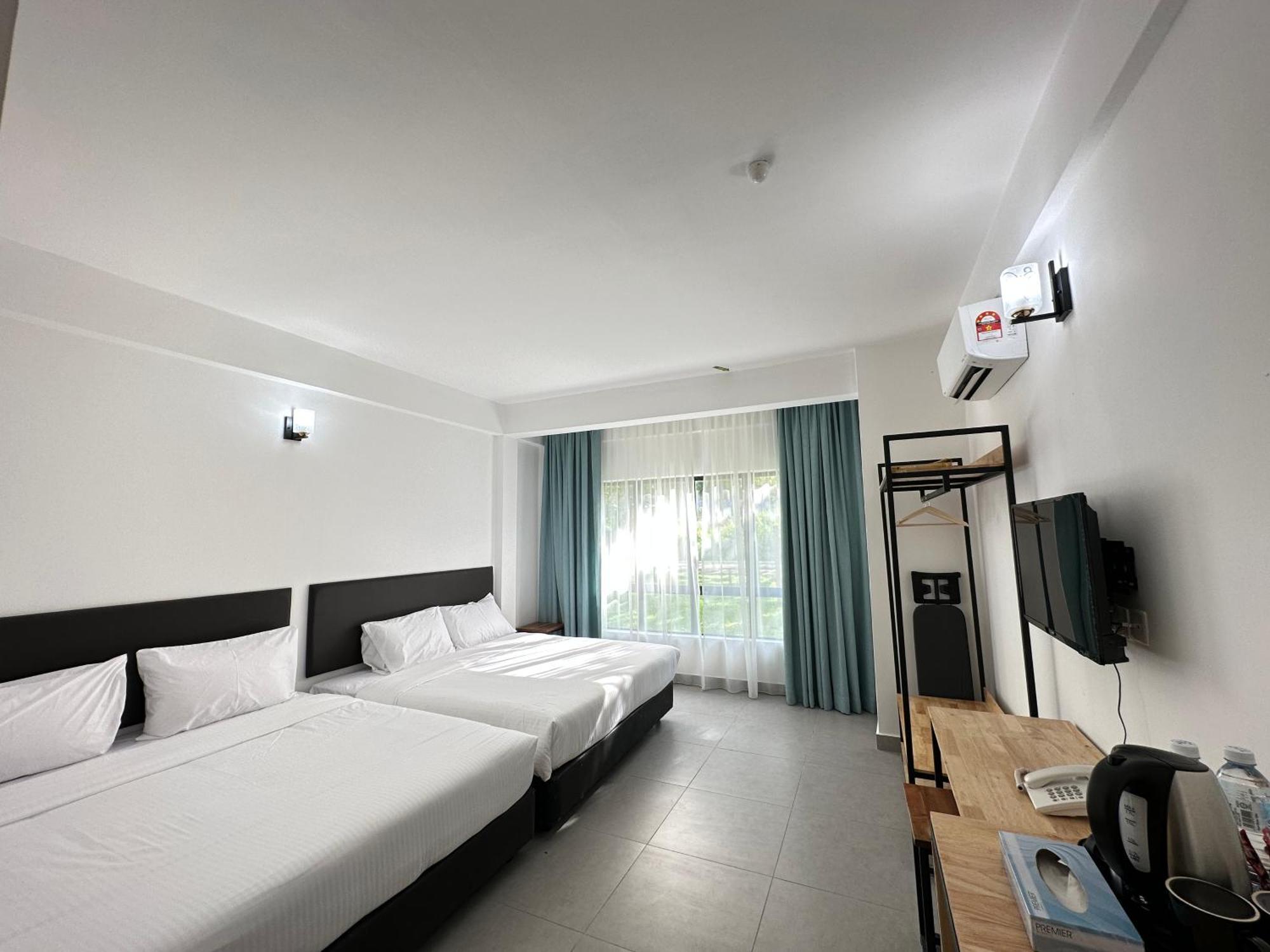 Erya By Suria Hot Spring Bentong Hotel Buitenkant foto