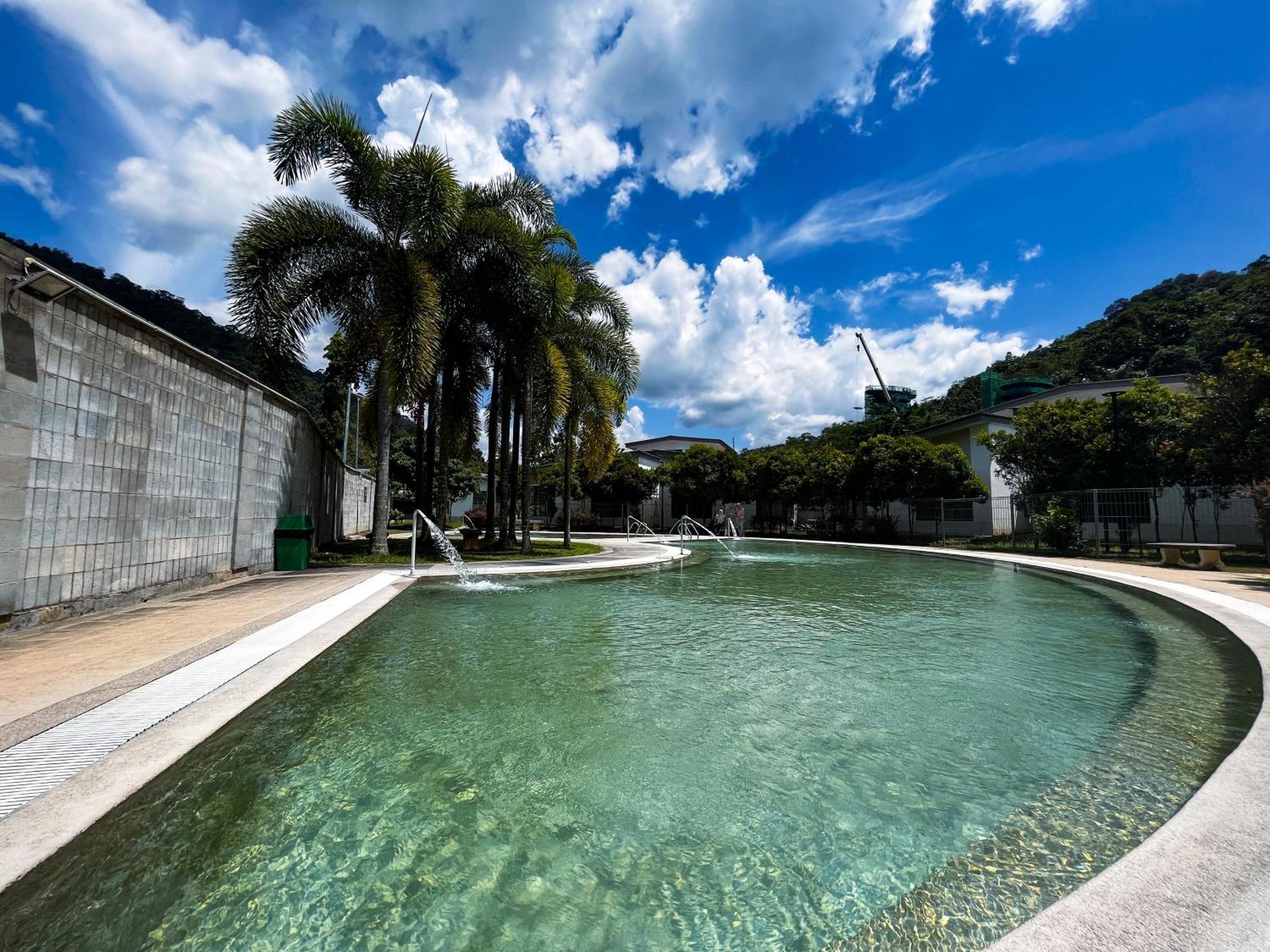 Erya By Suria Hot Spring Bentong Hotel Buitenkant foto