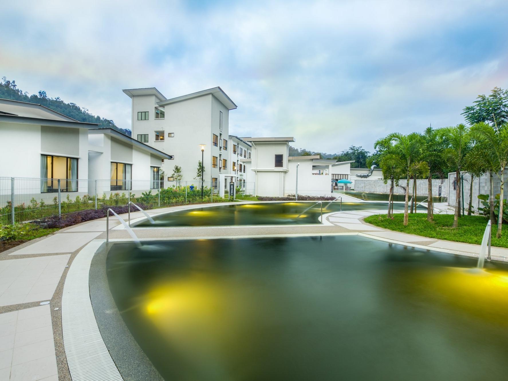 Erya By Suria Hot Spring Bentong Hotel Buitenkant foto